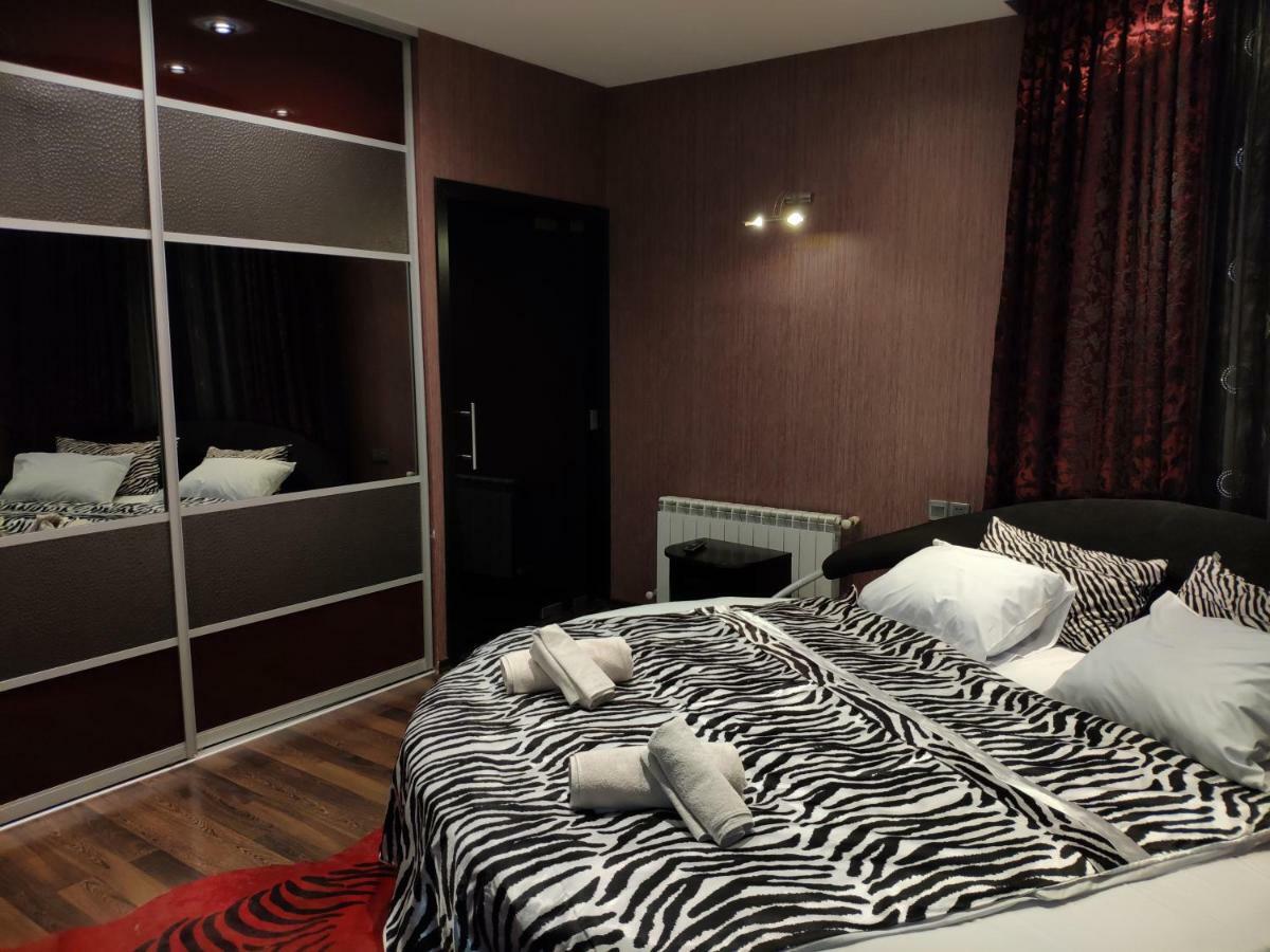 Nizami Apartment Baku Exteriör bild